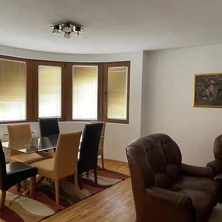 Vessy's Apartamento Smolyan